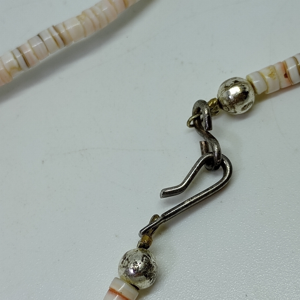 * vintage Navajo heishi oyster shell & stone inlay necklace 21" - Picture 6 of 6